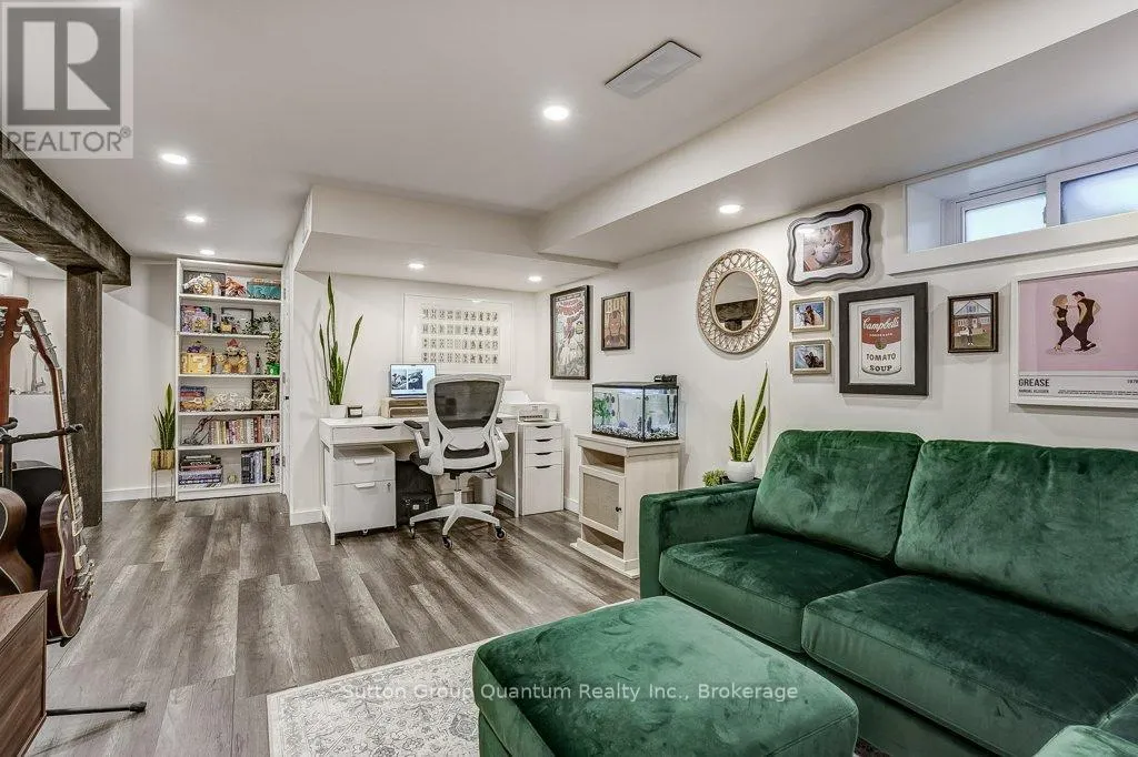 662 UPPER SHERMAN AVENUE