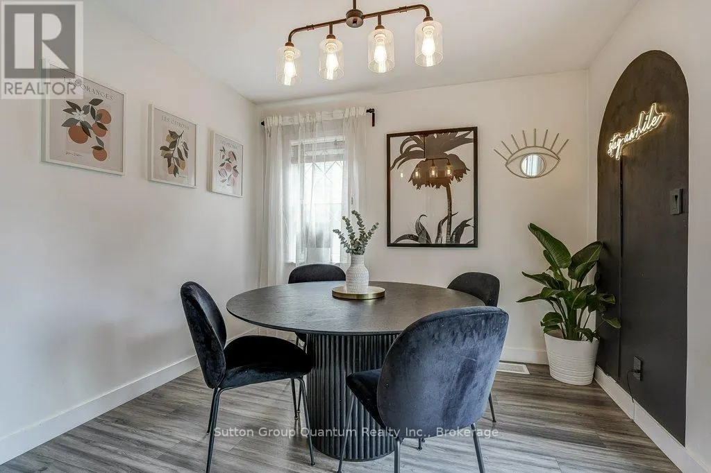 662 UPPER SHERMAN AVENUE