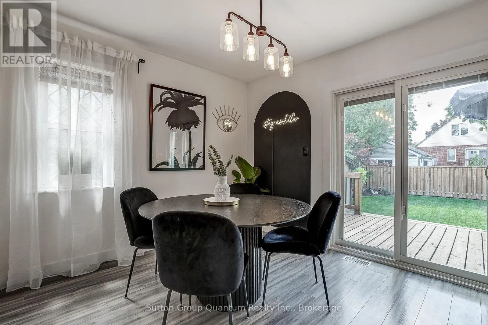 662 UPPER SHERMAN AVENUE