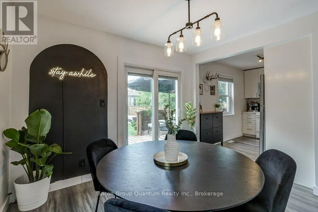 662 UPPER SHERMAN AVENUE