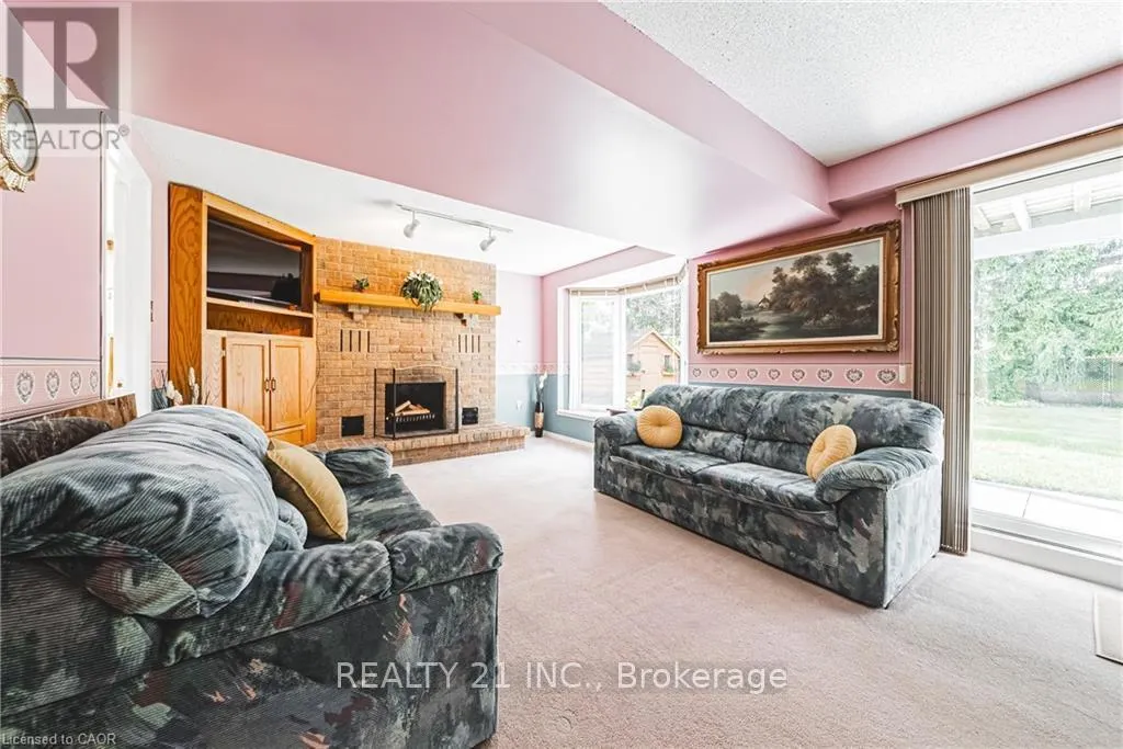 27 WESTCHESTER DRIVE