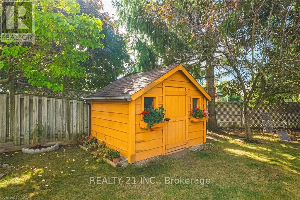 27 WESTCHESTER DRIVE