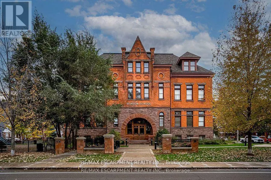104 - 200 STINSON STREET