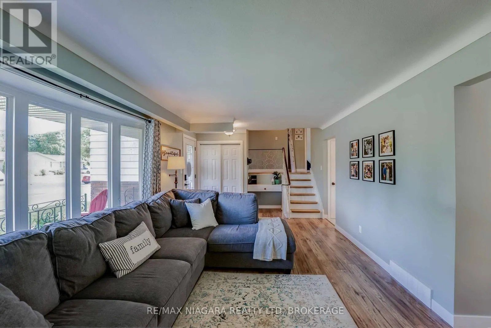 485 LEONARD AVENUE