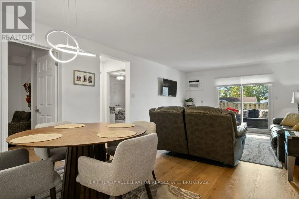 2 - 73 LYWOOD STREET, #2