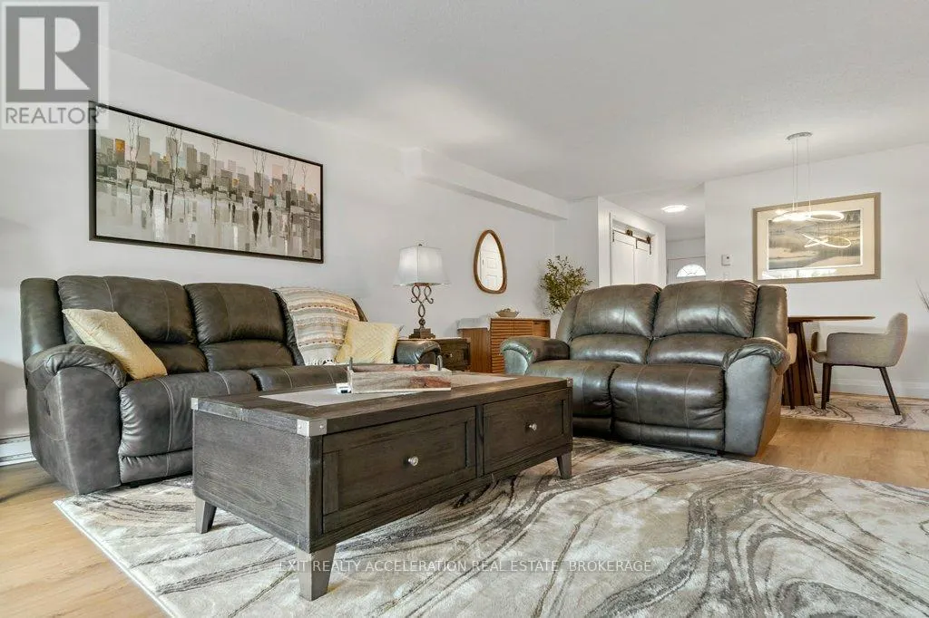 2 - 73 LYWOOD STREET, #2