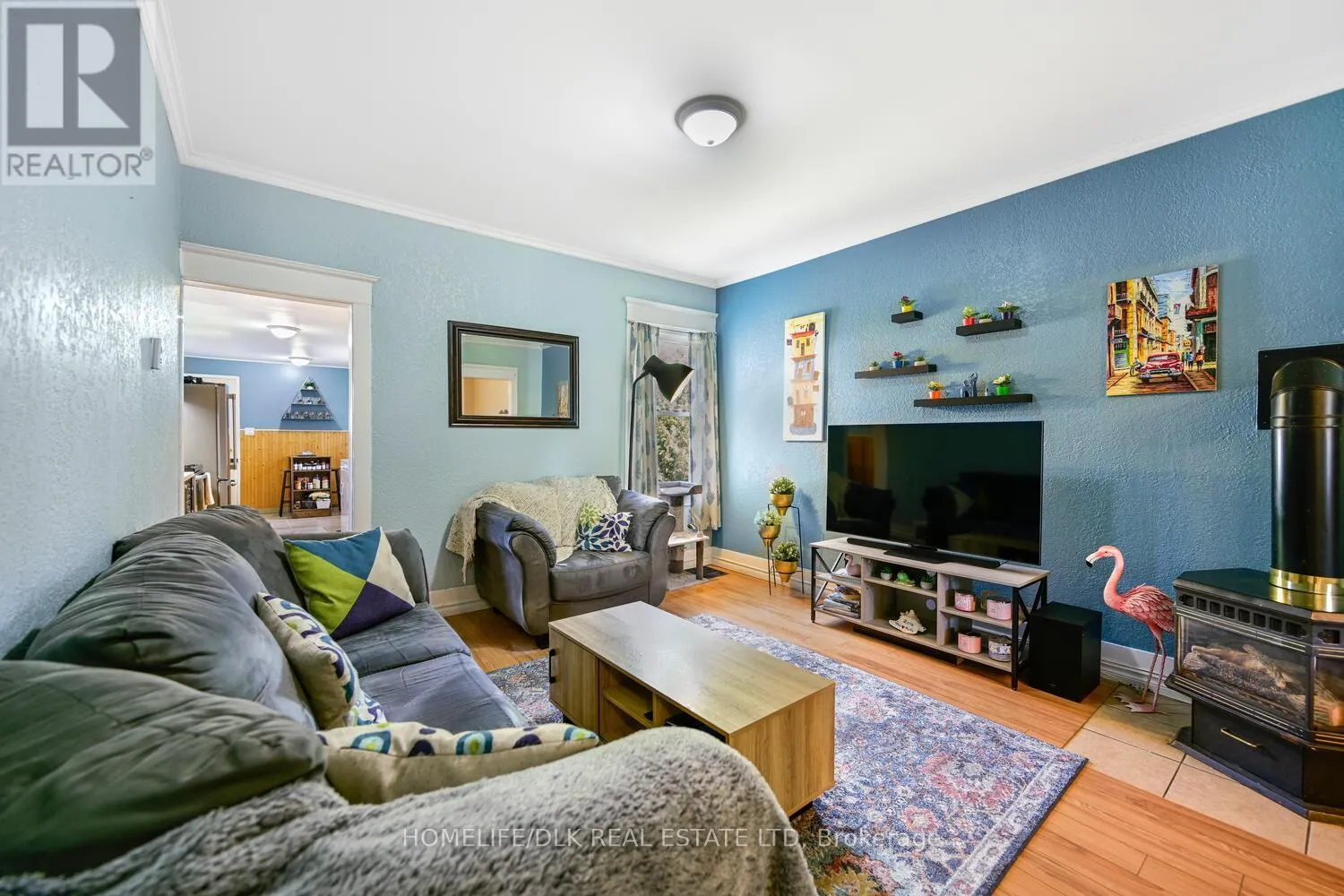 182 PEARL STREET W