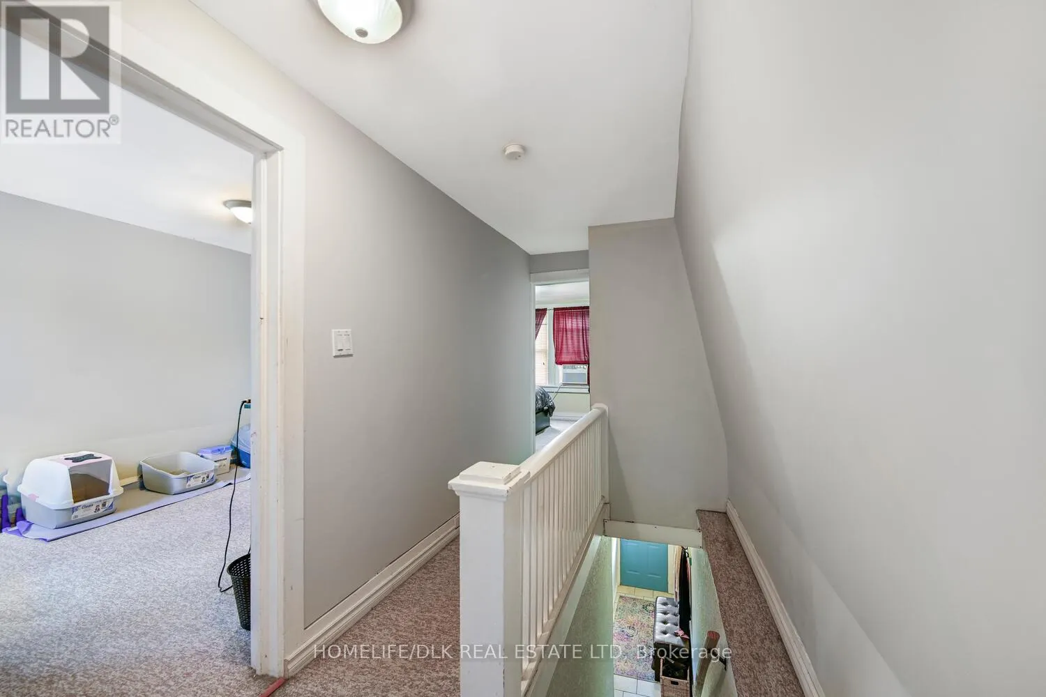 182 PEARL STREET W