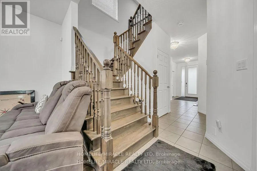 421 FREURE DRIVE