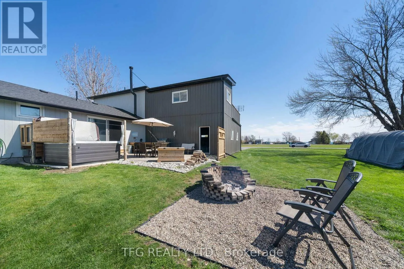 27 GREENWAY CIRCLE