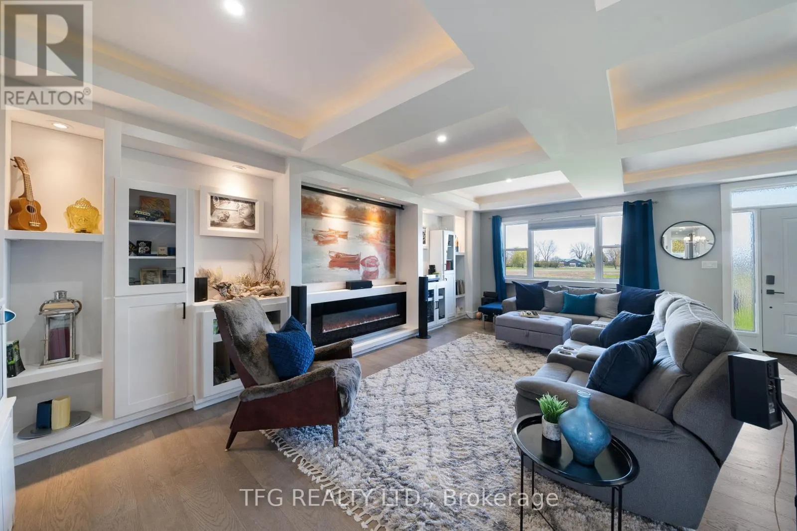 27 GREENWAY CIRCLE