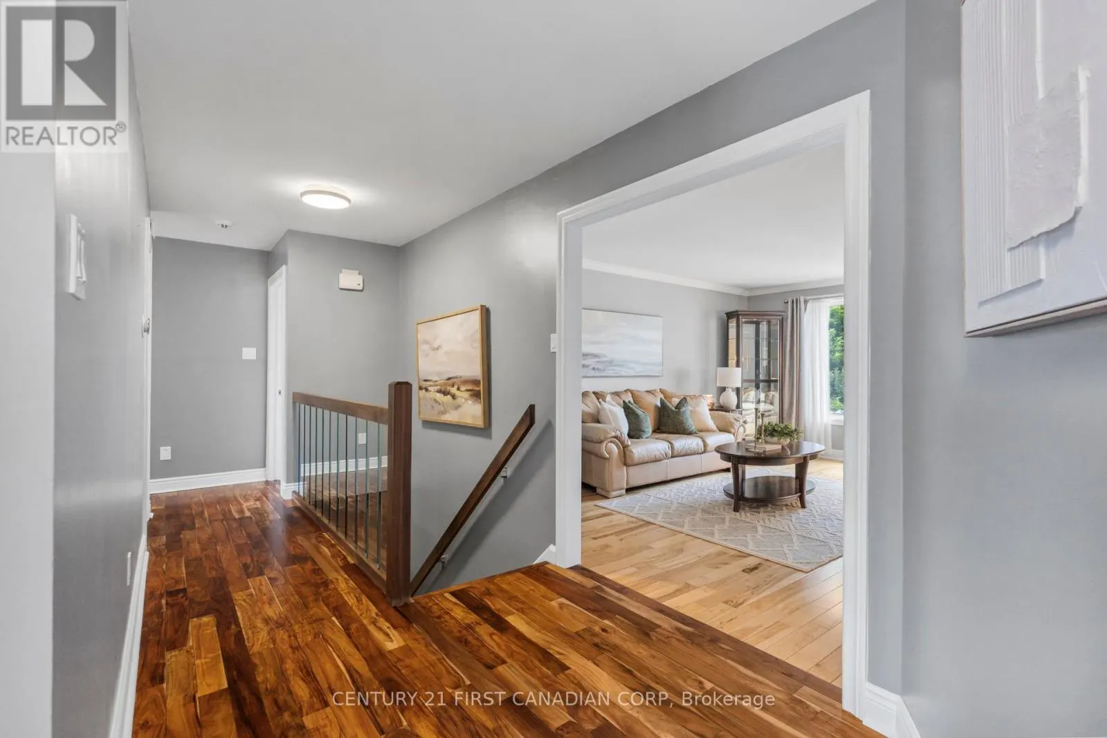 2 LONGVIEW COURT