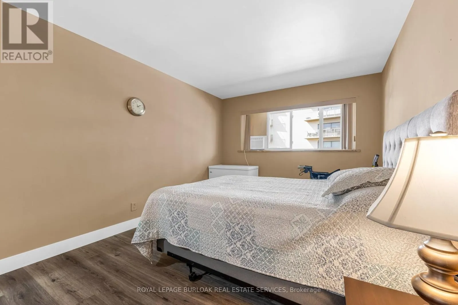 306 - 510 QUEENSTON ROAD