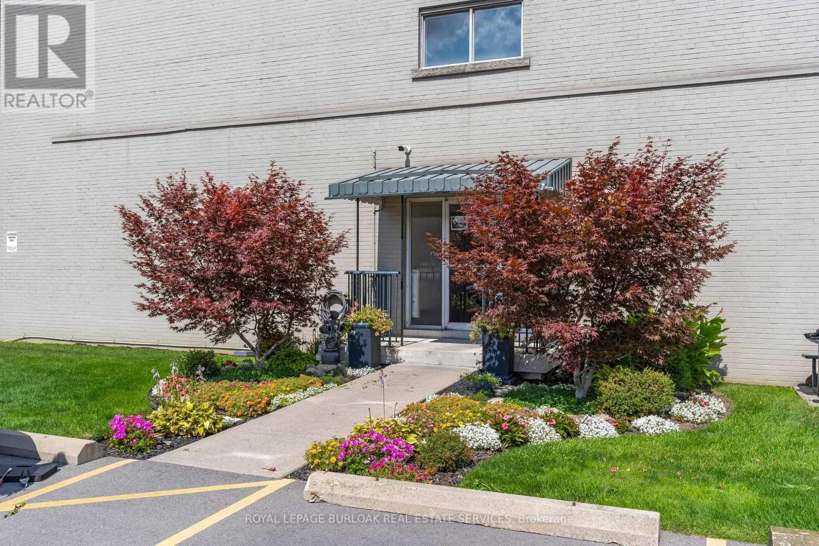 306 - 510 QUEENSTON ROAD