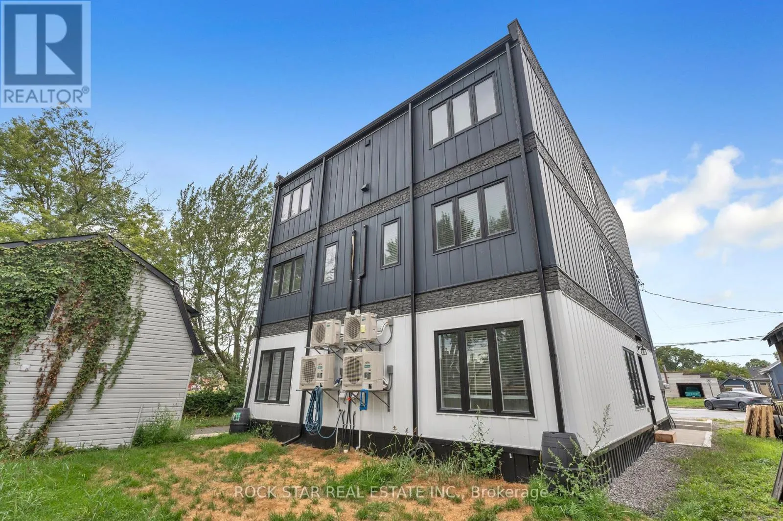UNIT A - 133 DURHAM STREET