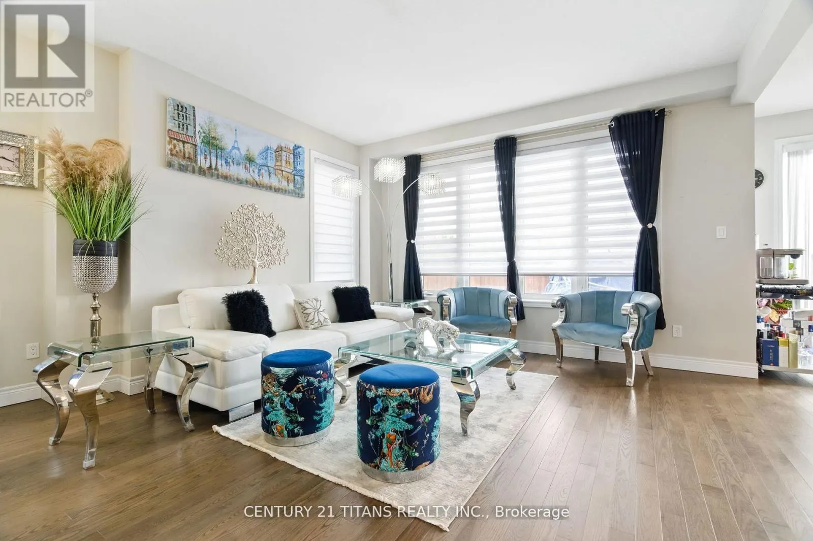 2 SPARROW CRESCENT E