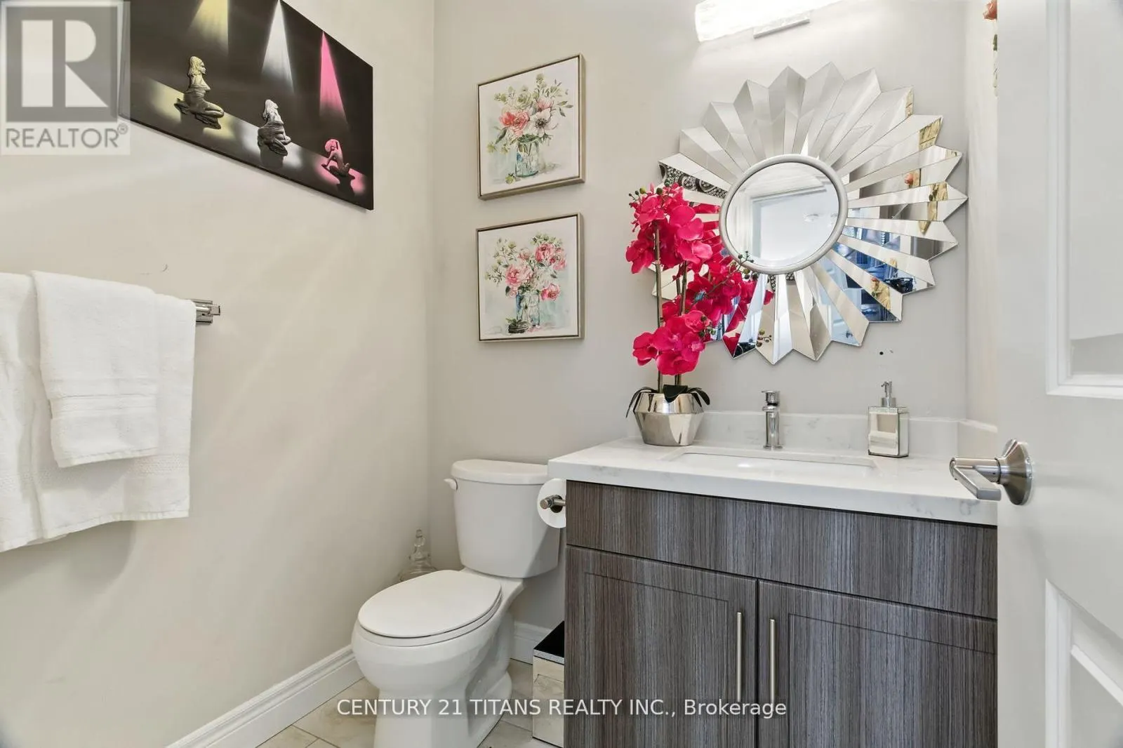 2 SPARROW CRESCENT E
