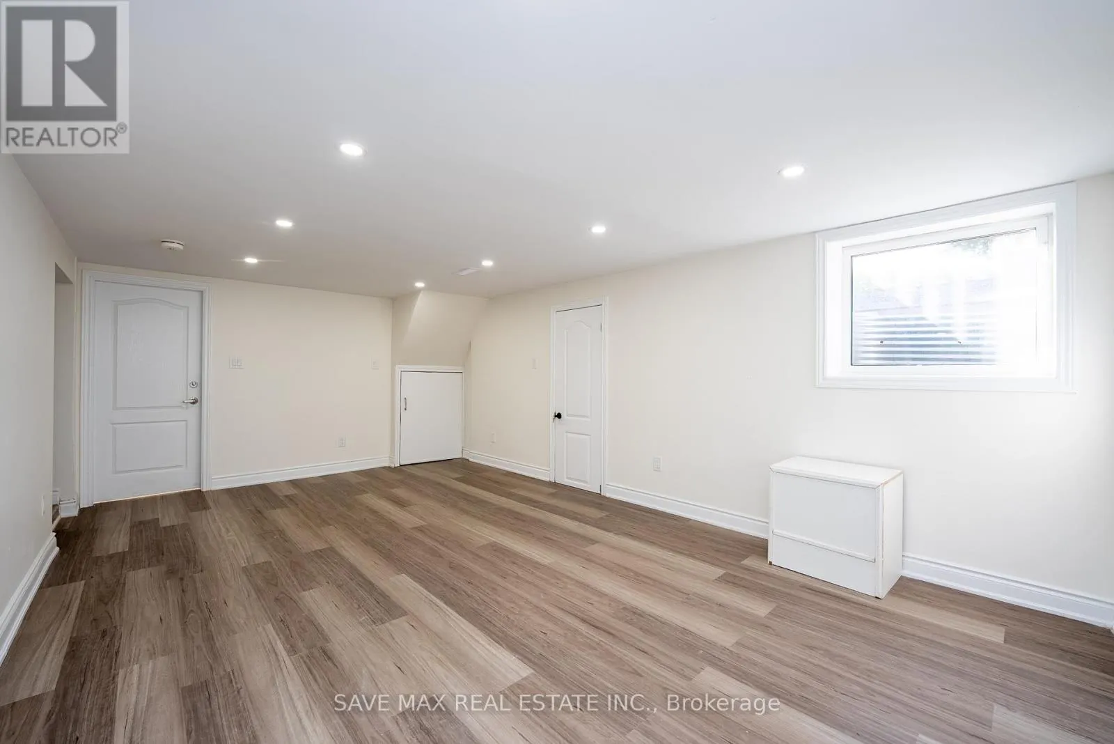 441 WEST 5TH STREET