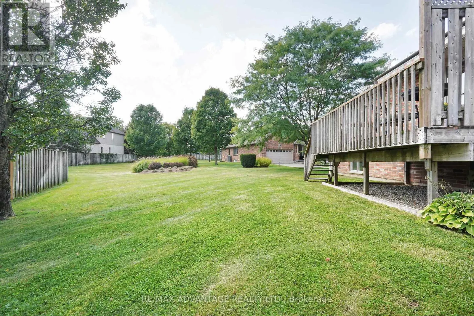 42 - 1502 WARBLER WOODS WALK, #42