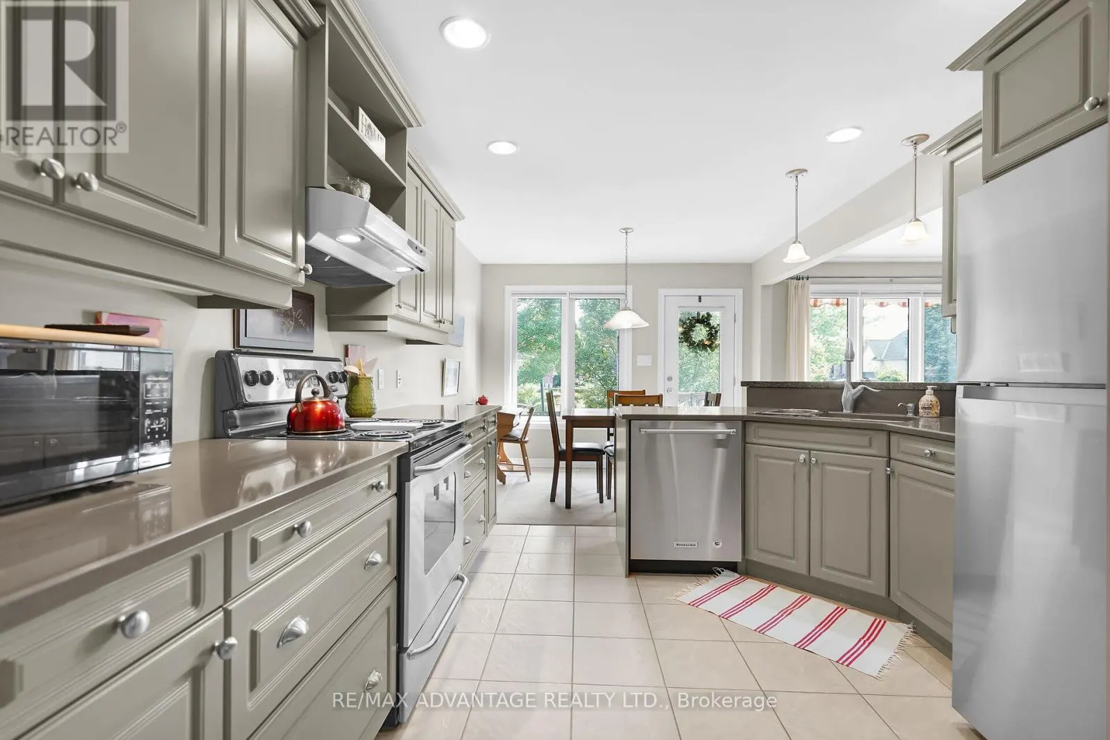 42 - 1502 WARBLER WOODS WALK, #42