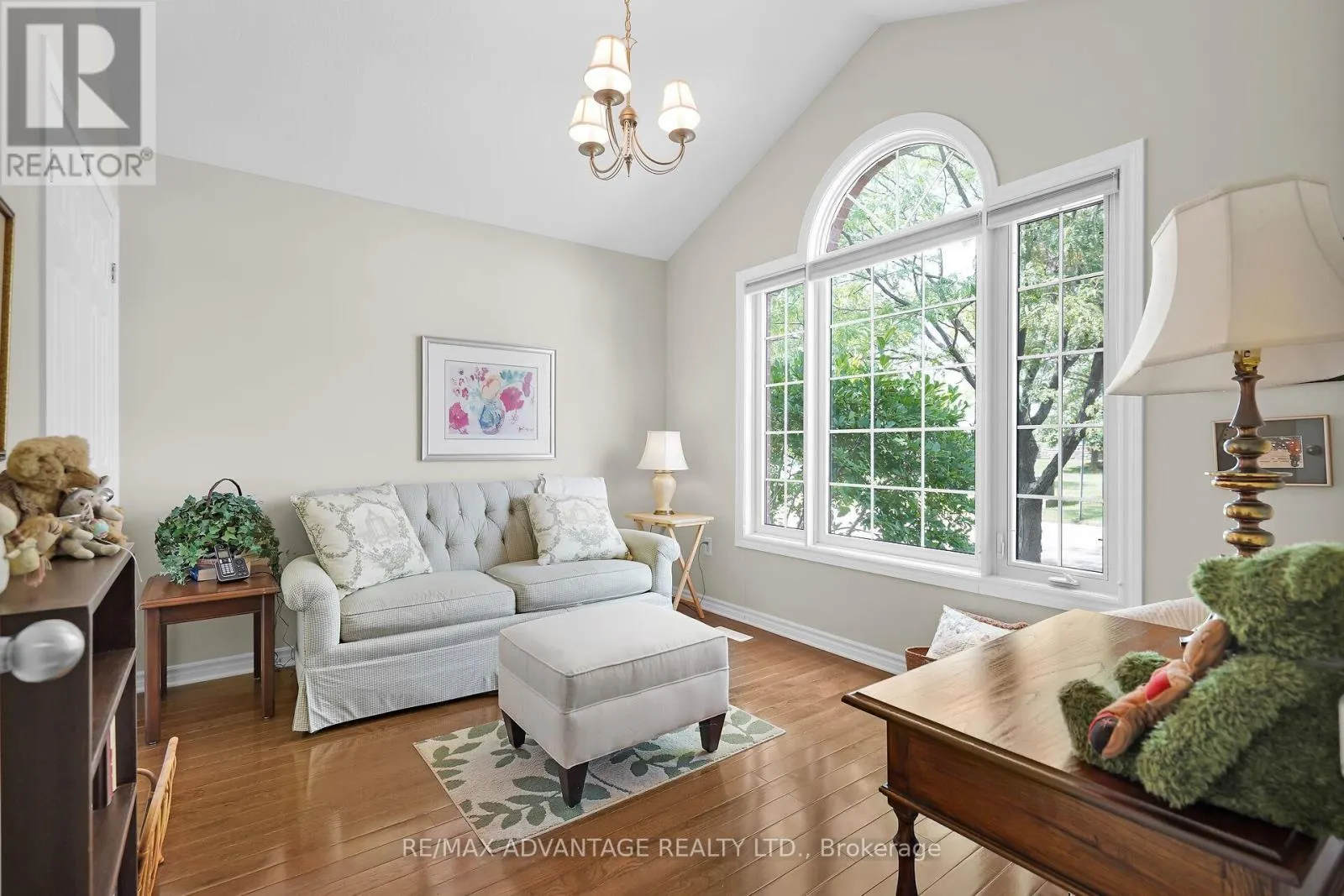 42 - 1502 WARBLER WOODS WALK, #42