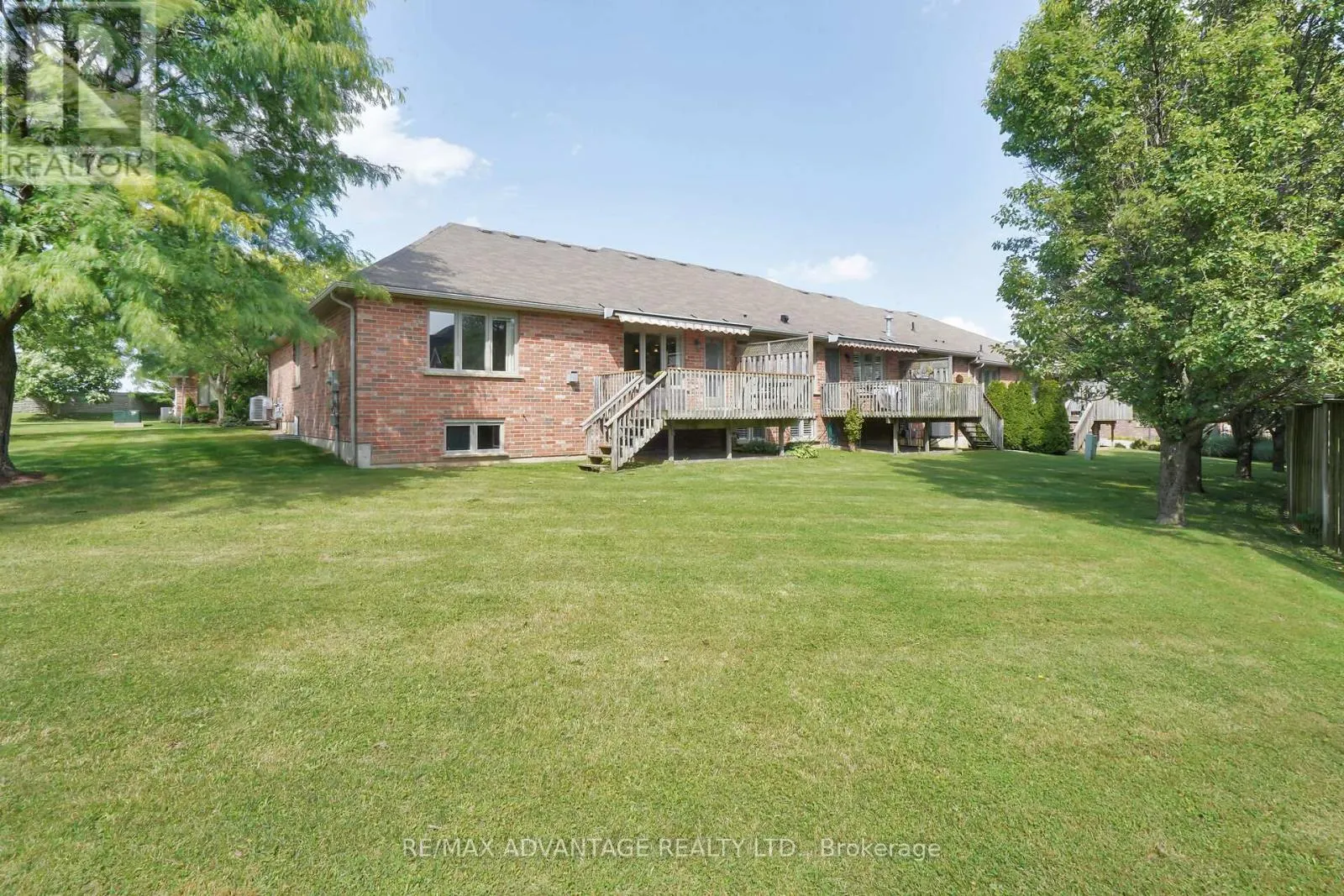 42 - 1502 WARBLER WOODS WALK, #42