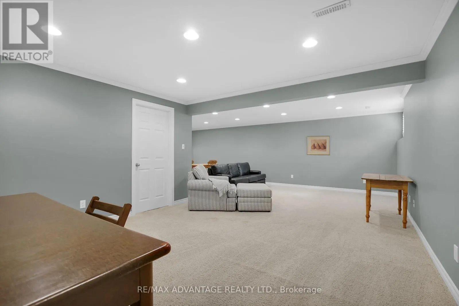 42 - 1502 WARBLER WOODS WALK, #42
