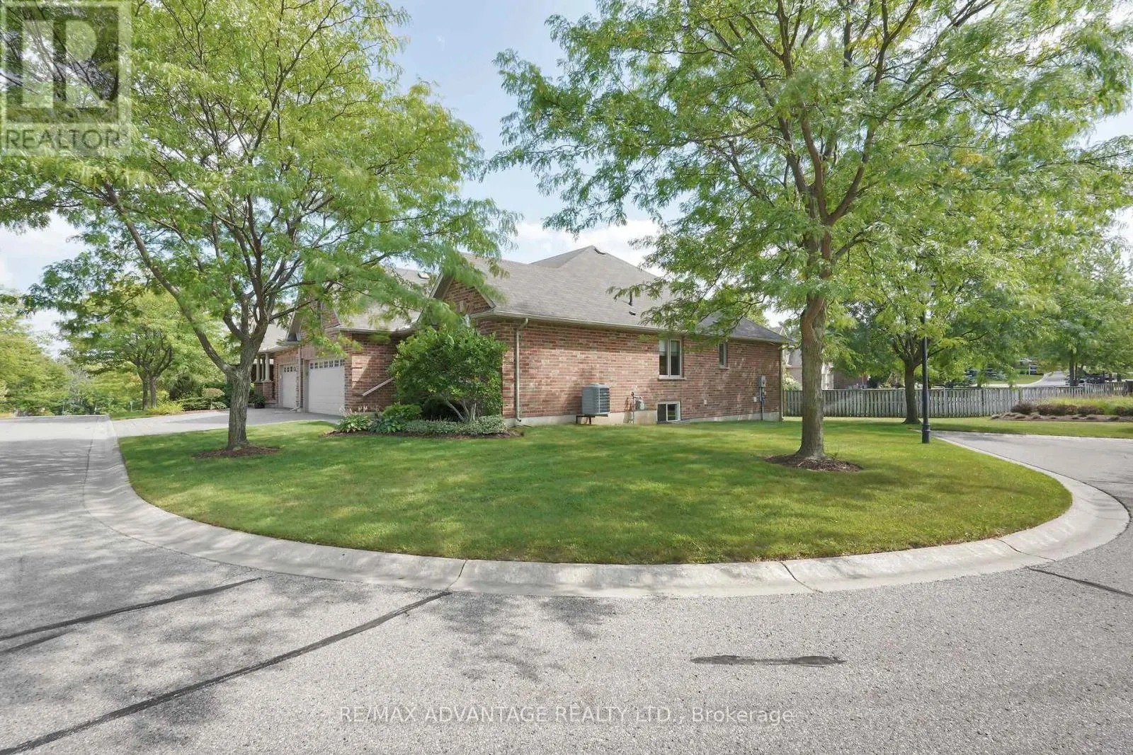 42 - 1502 WARBLER WOODS WALK, #42