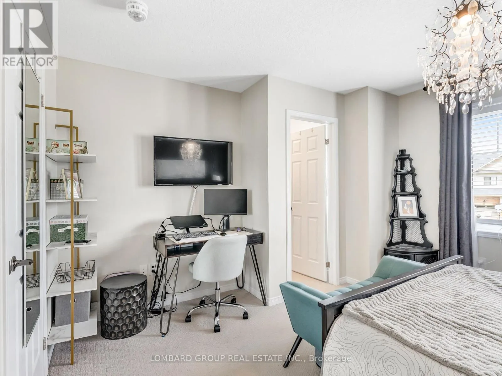 83 ARNOLD MARSHALL BOULEVARD