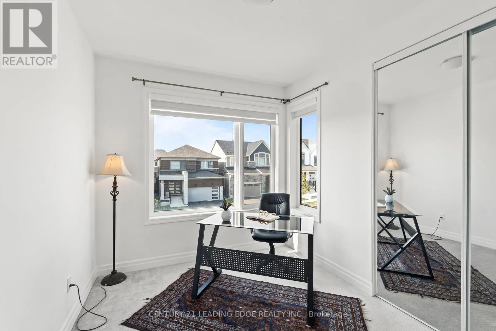 43 WILLIAM NADOR STREET