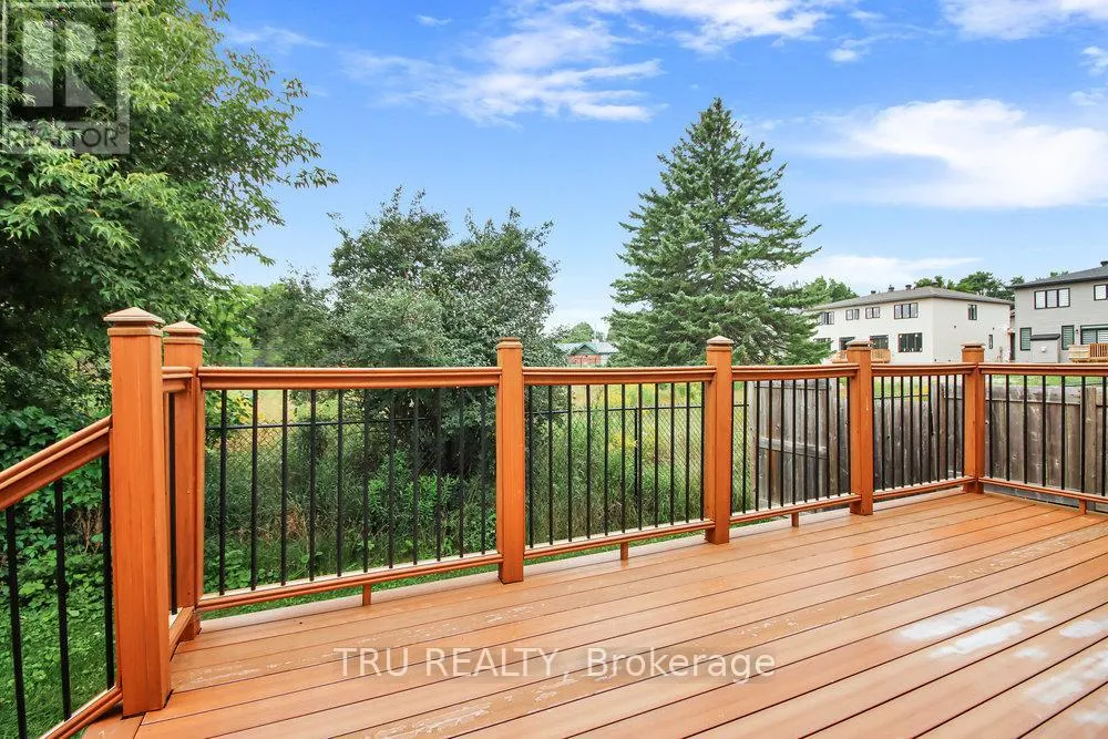 108 VILLAGEVIEW PRIVATE
