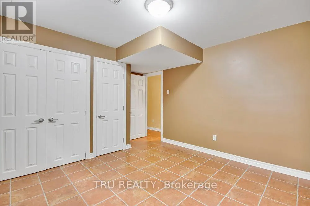 108 VILLAGEVIEW PRIVATE