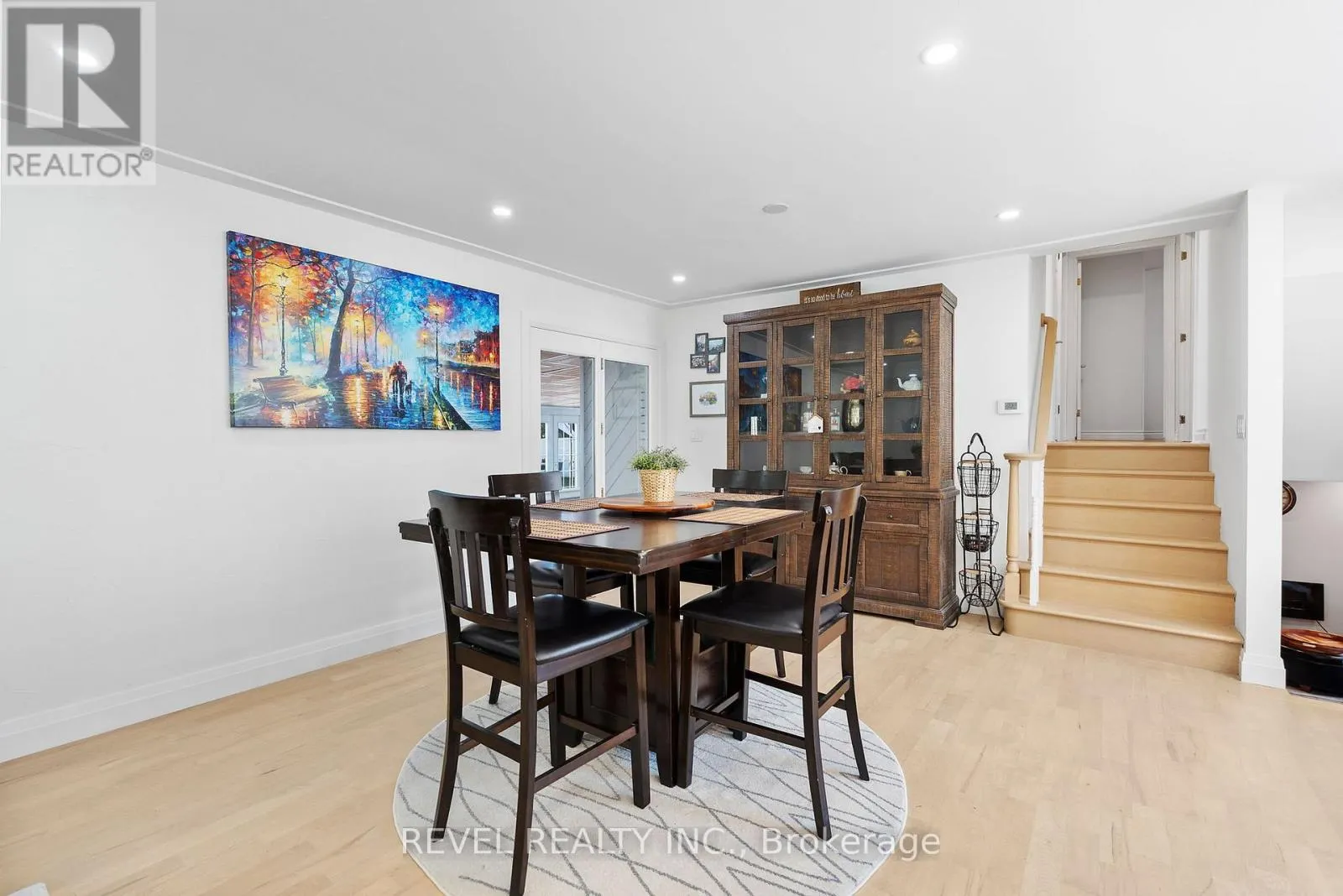 36 CAMBRIA DRIVE