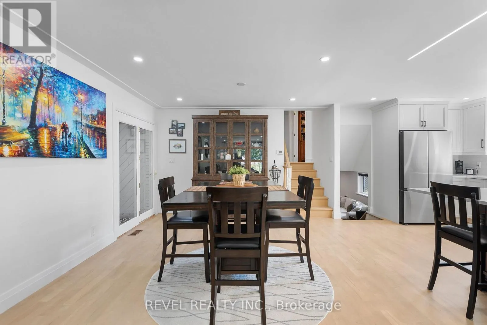 36 CAMBRIA DRIVE