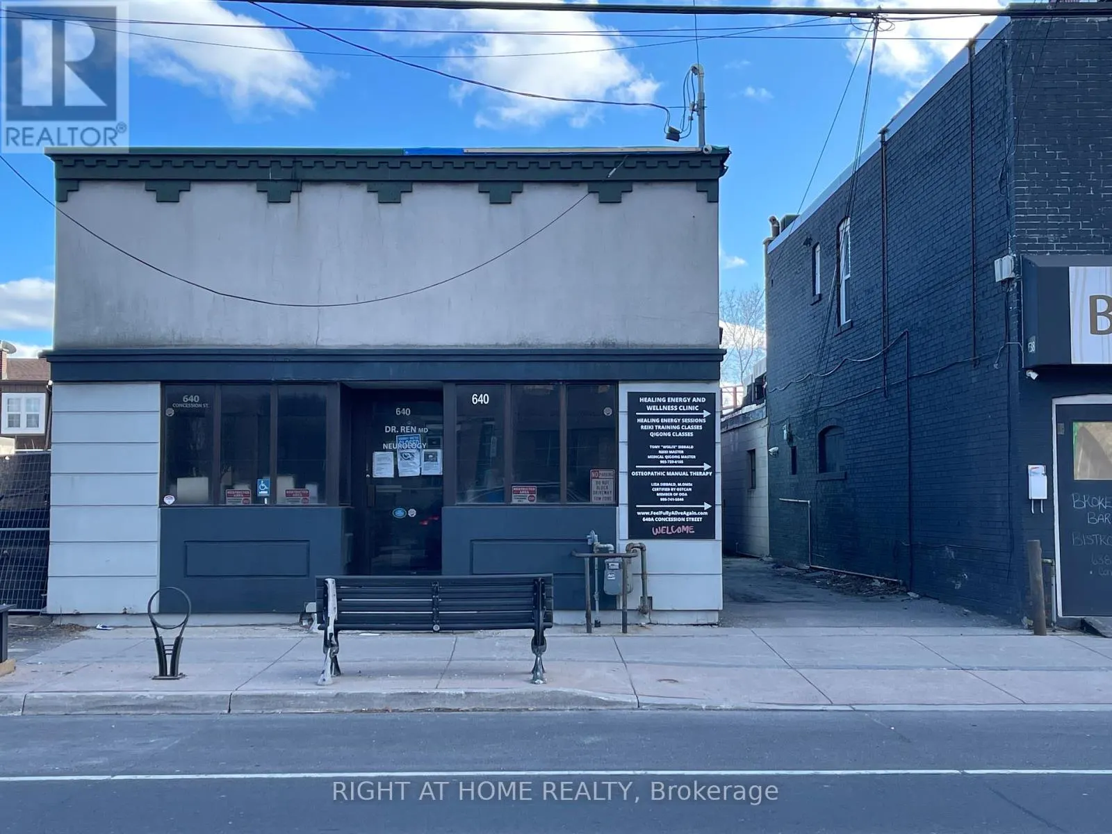 A - 640 CONCESSION STREET E