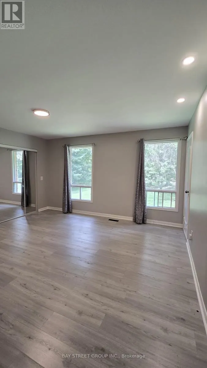 49 MAPLEWOOD DRIVE
