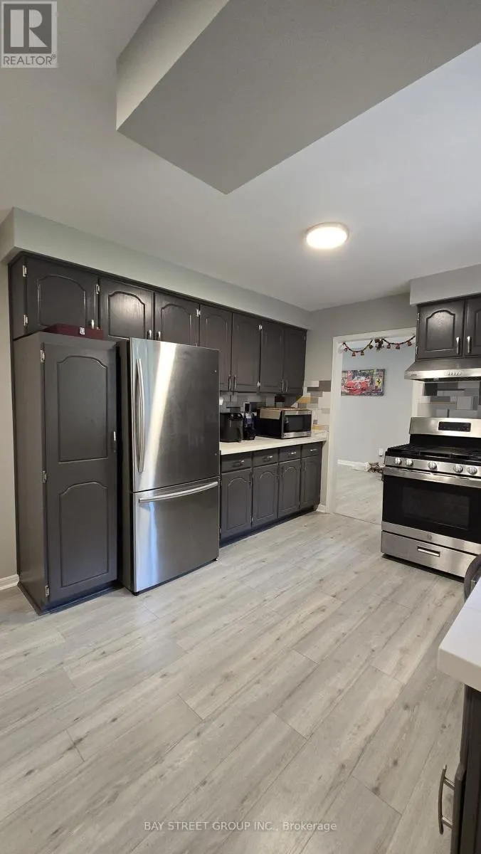 49 MAPLEWOOD DRIVE