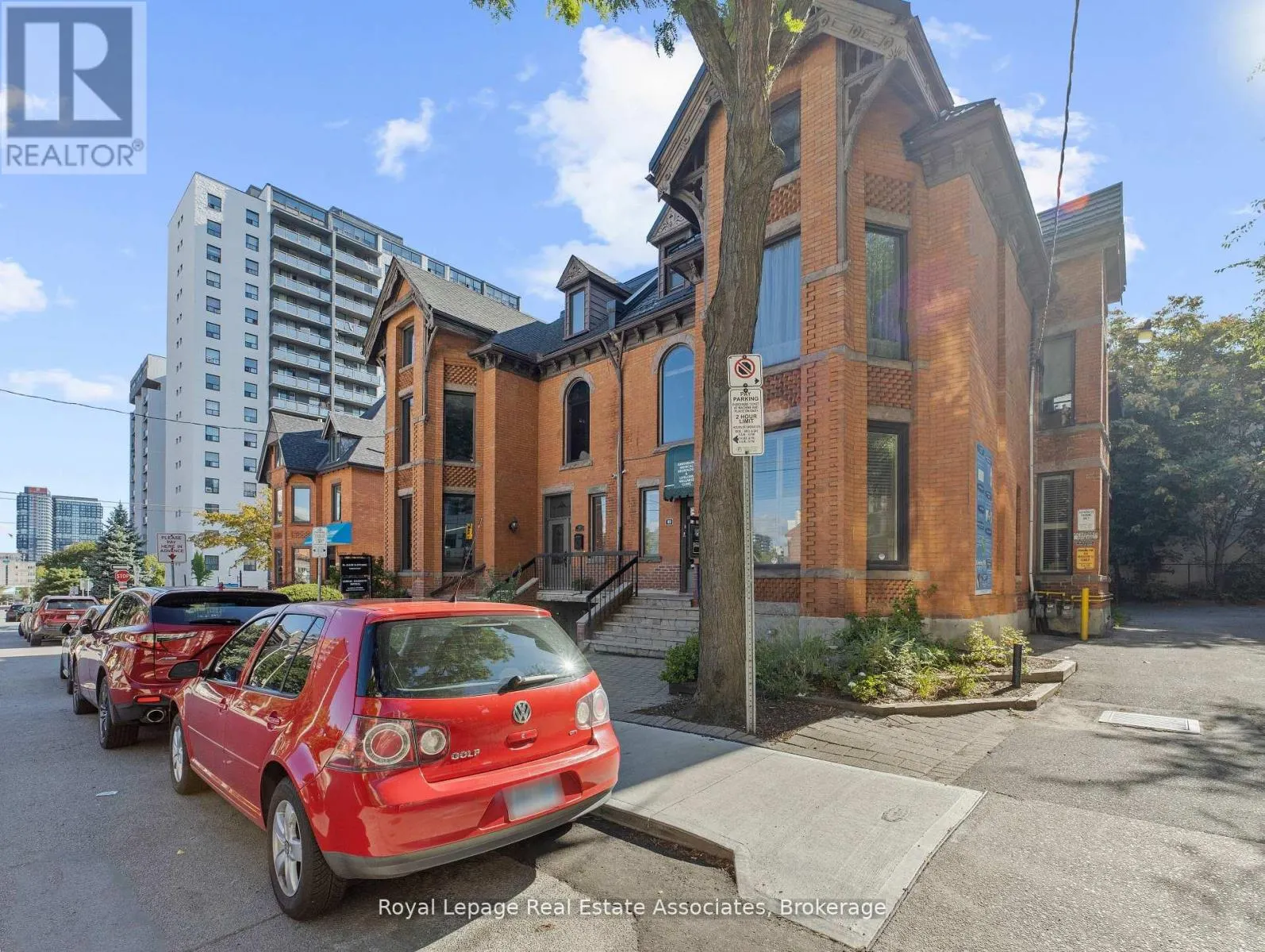 189 HUGHSON STREET S