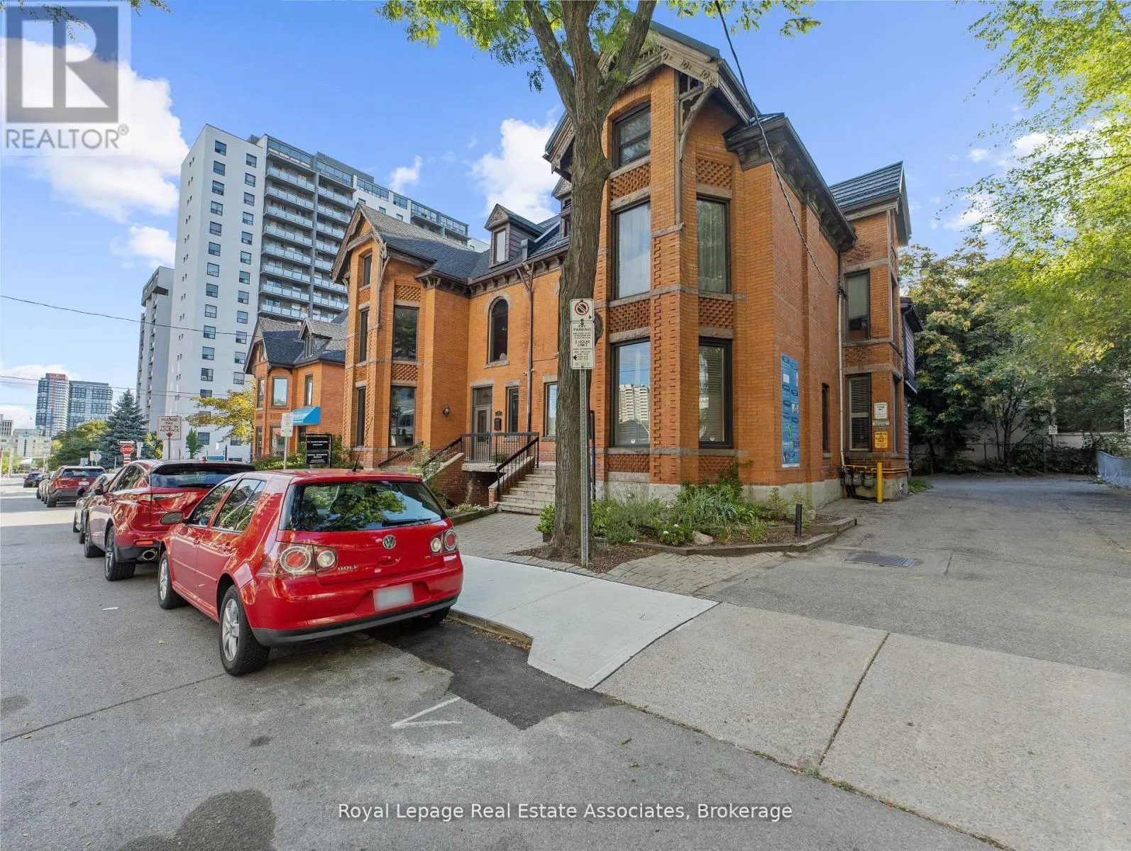 189 HUGHSON STREET S