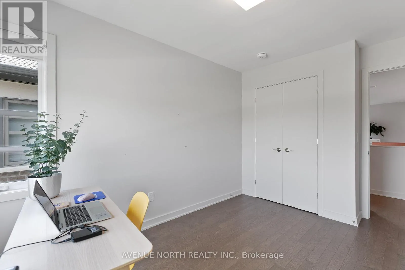 244 SHUTTLEWORTH DRIVE
