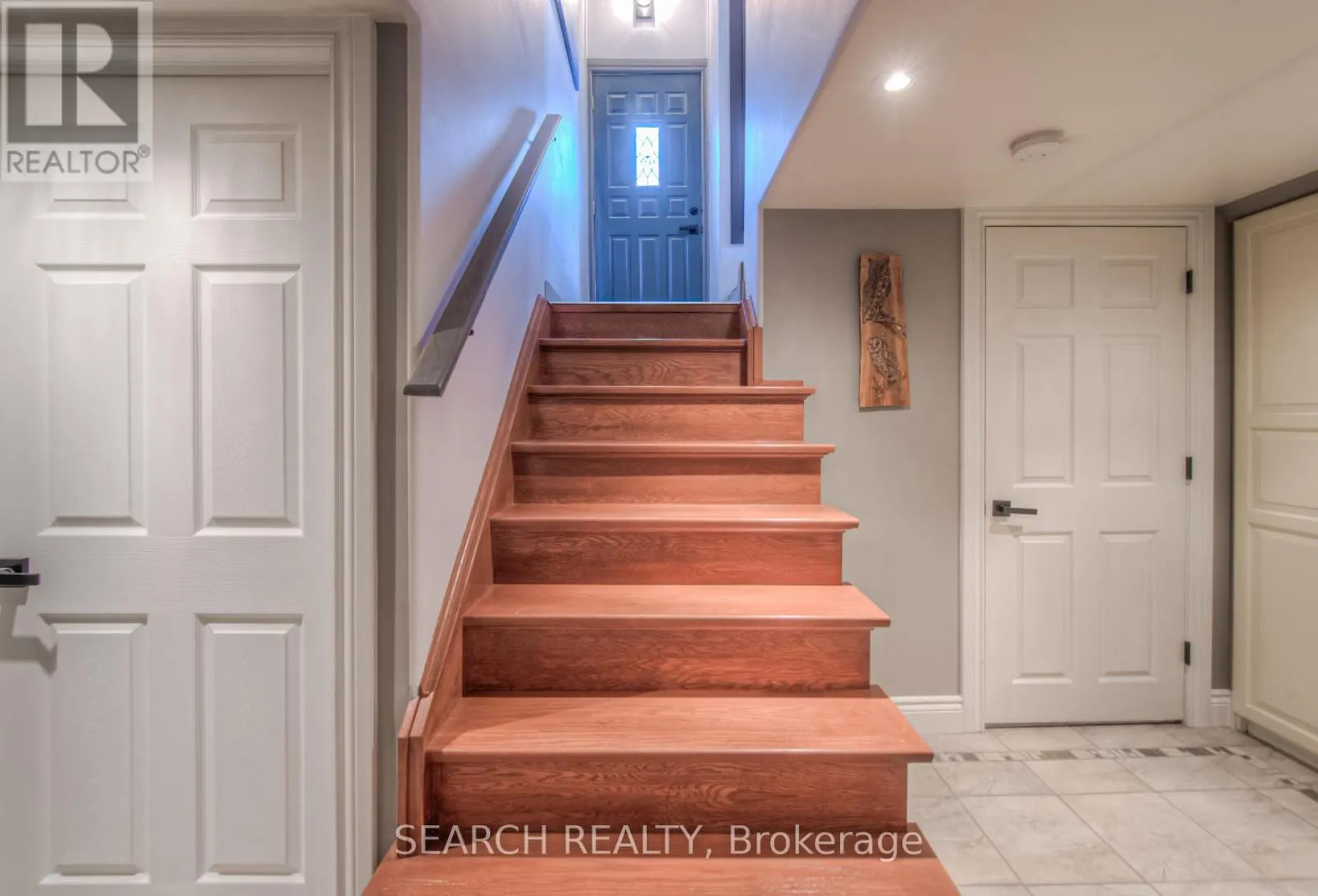 3 KENWOOD CRESCENT