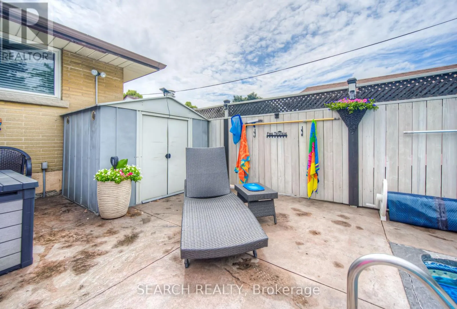 3 KENWOOD CRESCENT