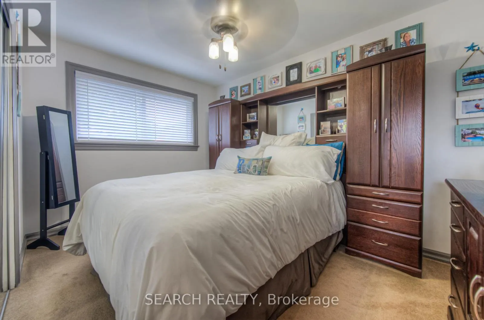 3 KENWOOD CRESCENT