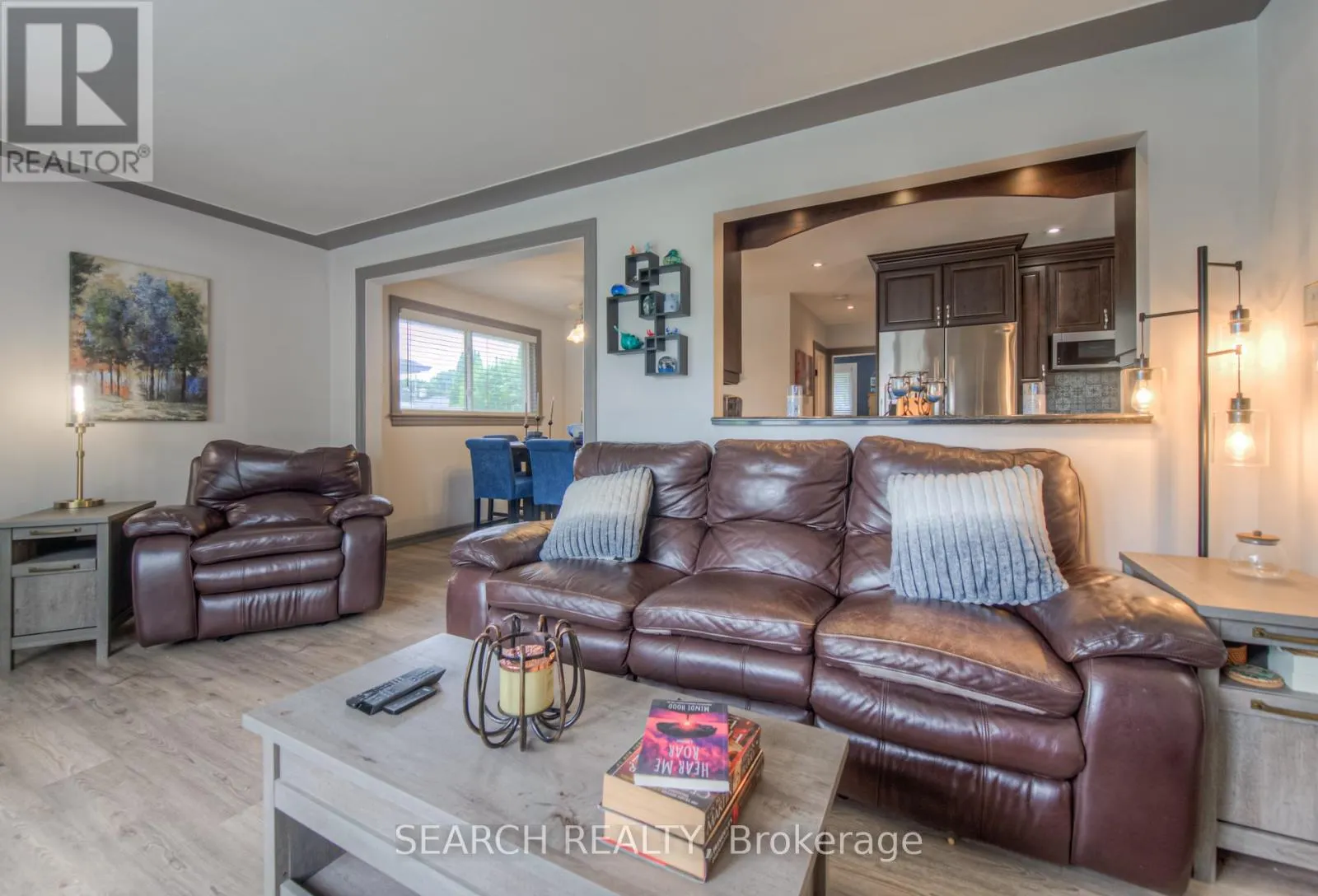 3 KENWOOD CRESCENT