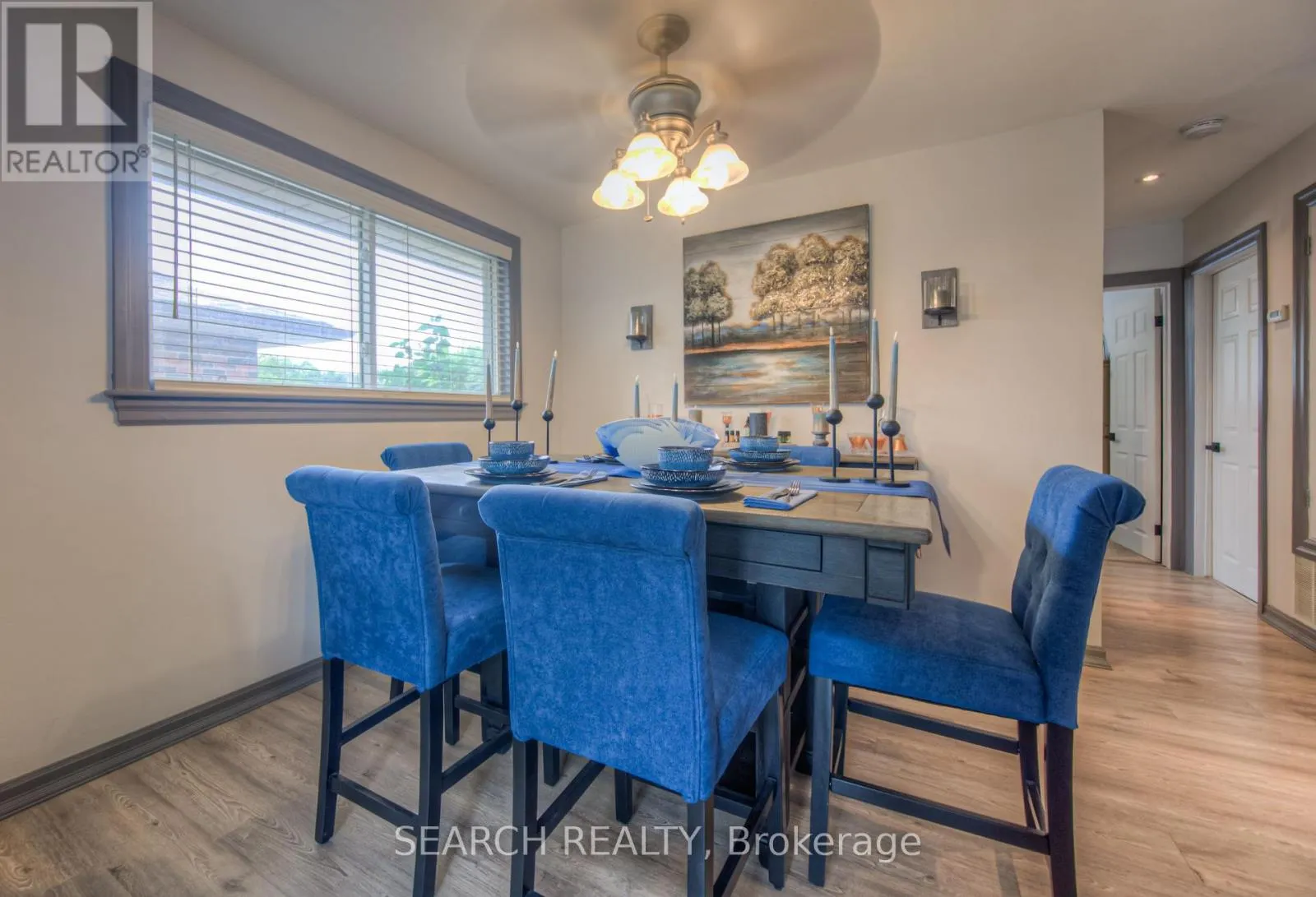 3 KENWOOD CRESCENT