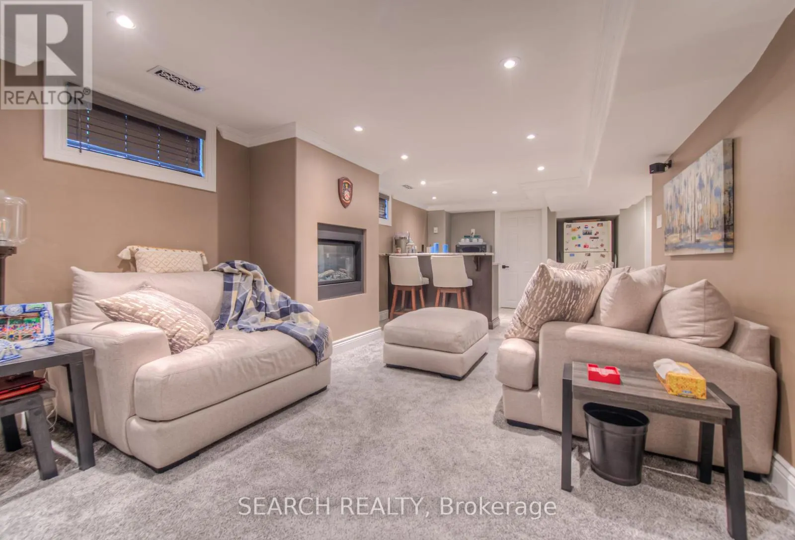 3 KENWOOD CRESCENT