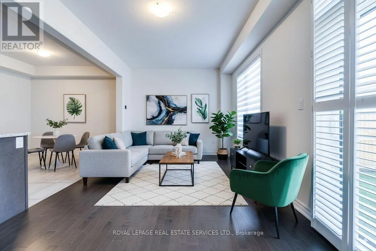 77 - 166 DEERPATH DRIVE