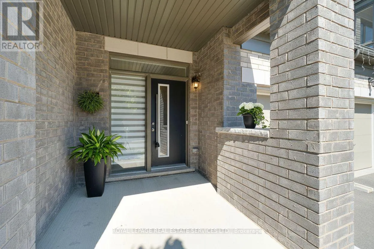 77 - 166 DEERPATH DRIVE