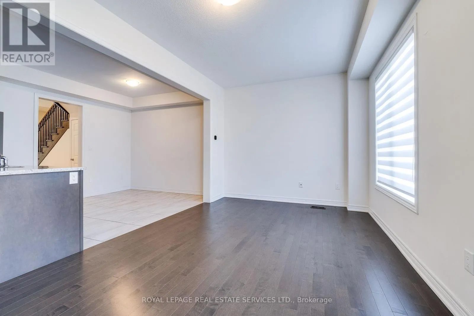 77 - 166 DEERPATH DRIVE