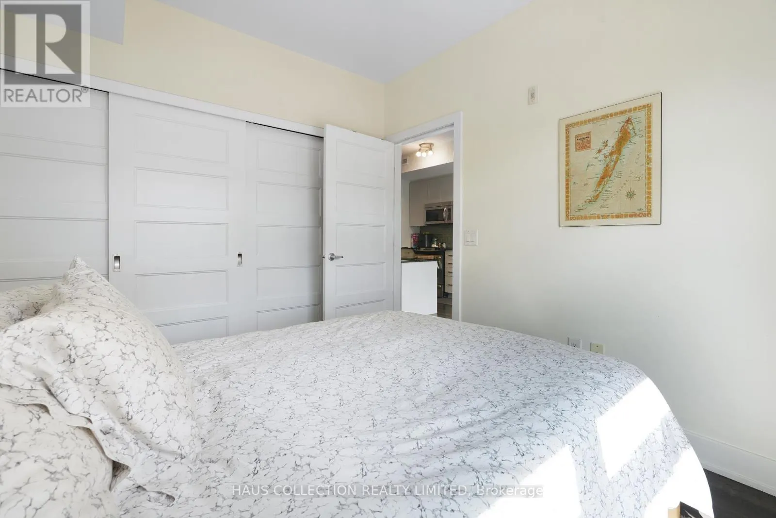 211 - 2785 BASELINE ROAD